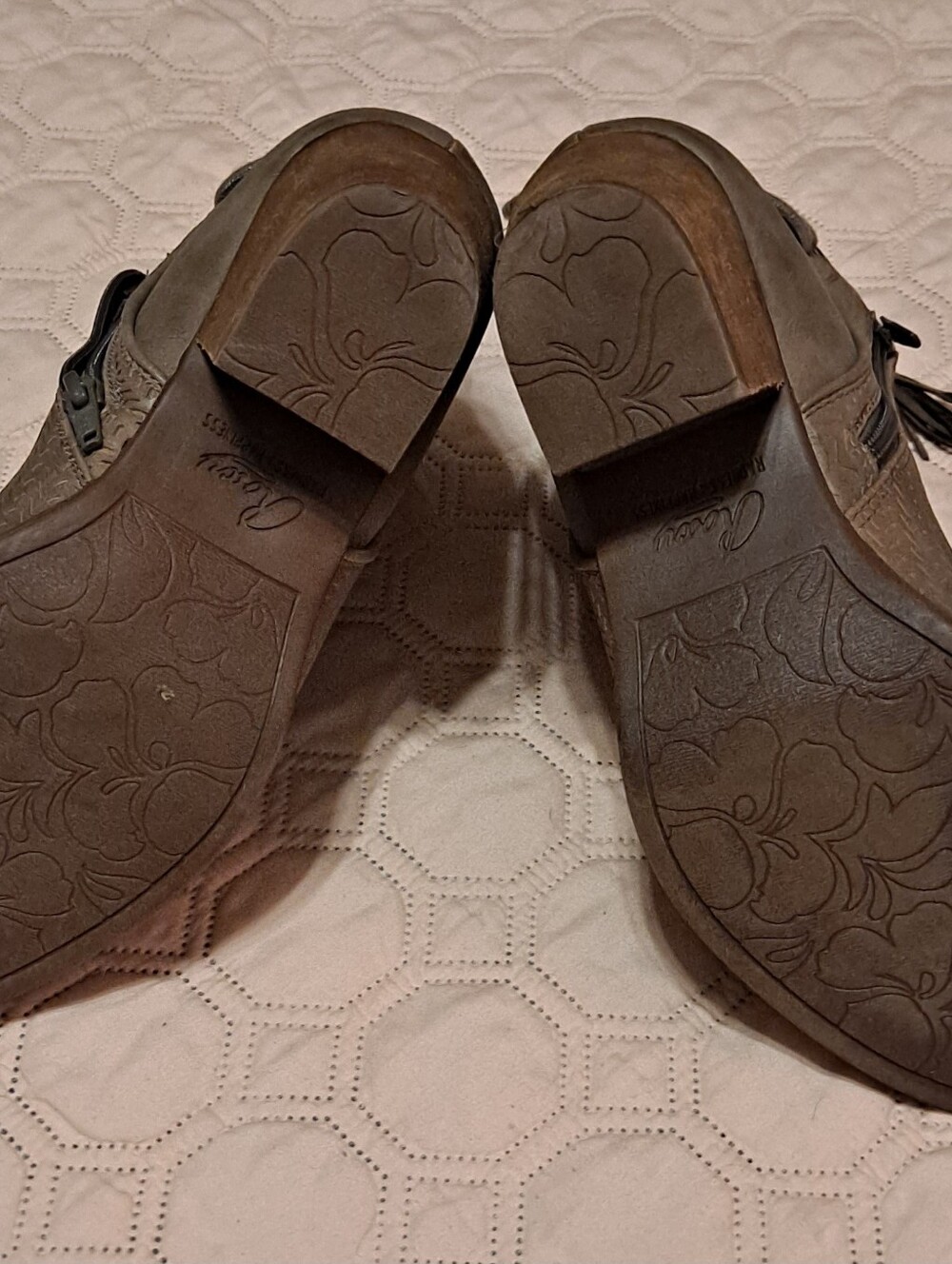 Roxy Women’s Taupe Ankle Boots - Textured Zip Booties 9.5 - Picture 6 of 6